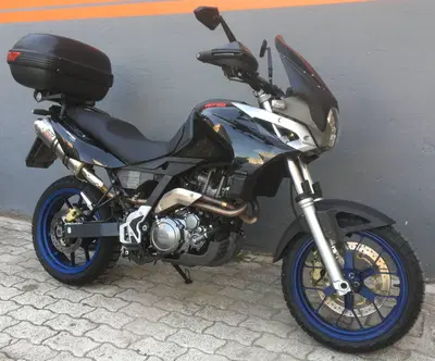 Aprilia Pegaso 650 Strada (2005 - 11) usata