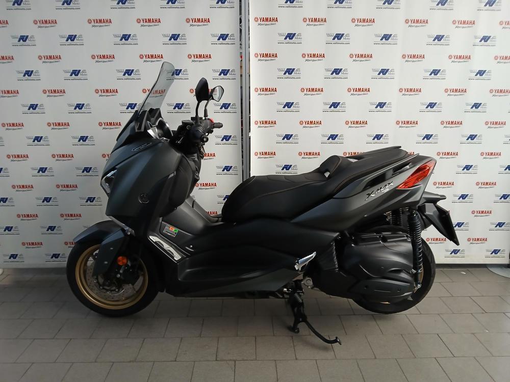 Yamaha X-Max 400 Tech Max (2020) (2)