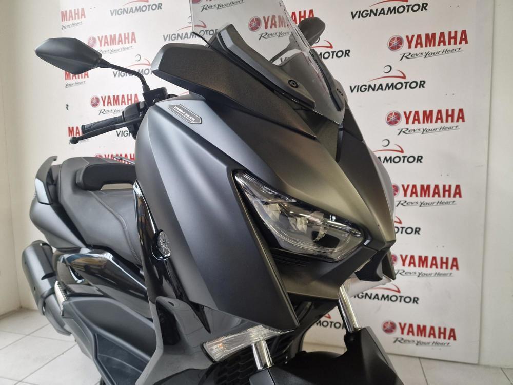 Yamaha X-Max 300 Iron Max (2019 - 20) (3)