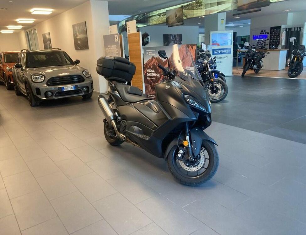 Yamaha T-Max 560 (2022 - 24) (3)