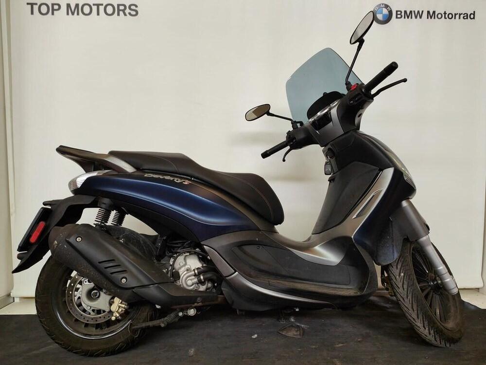 Piaggio Beverly 300 i.e. ABS-ASR (2016 - 20) (2)