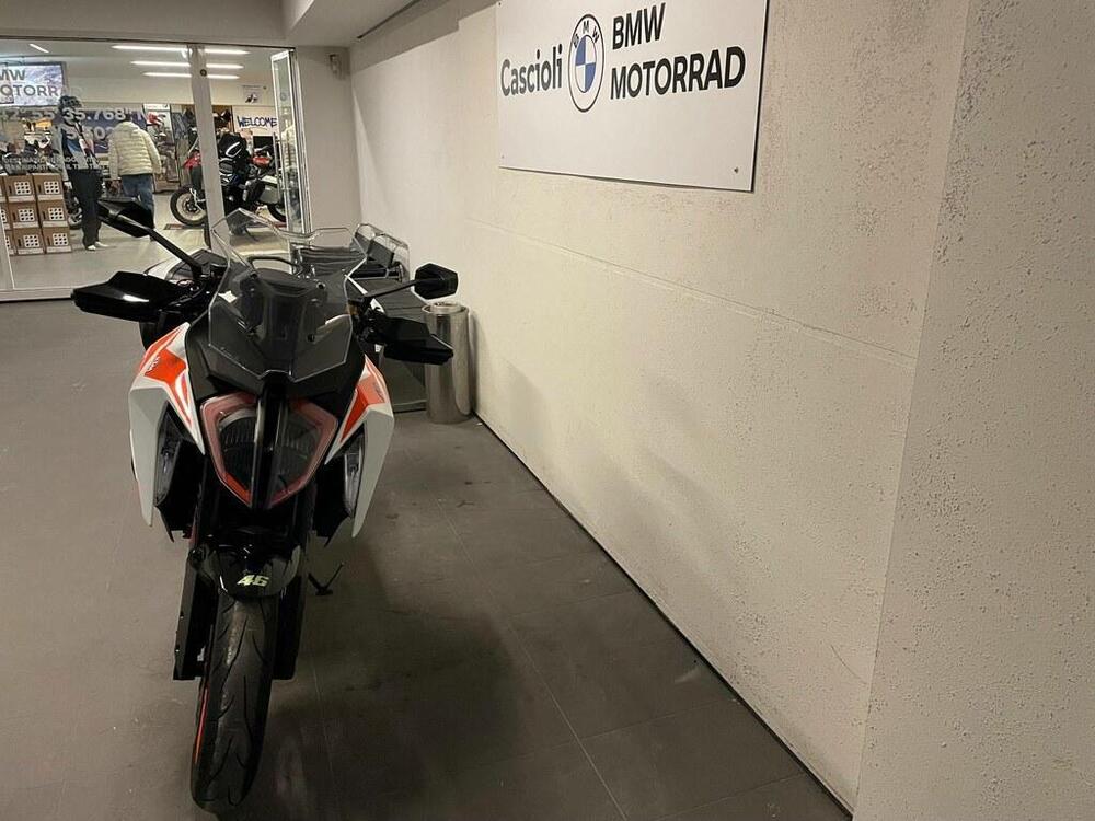 KTM 1290 Super Duke GT (2019 - 20) (2)