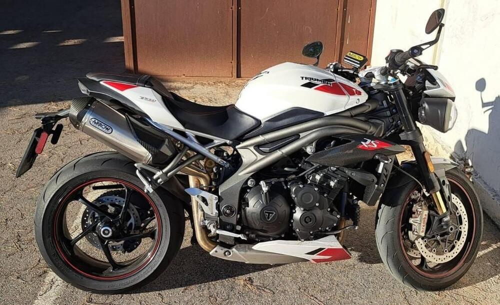 Triumph Speed Triple 1050 RS (2018 - 20) (4)