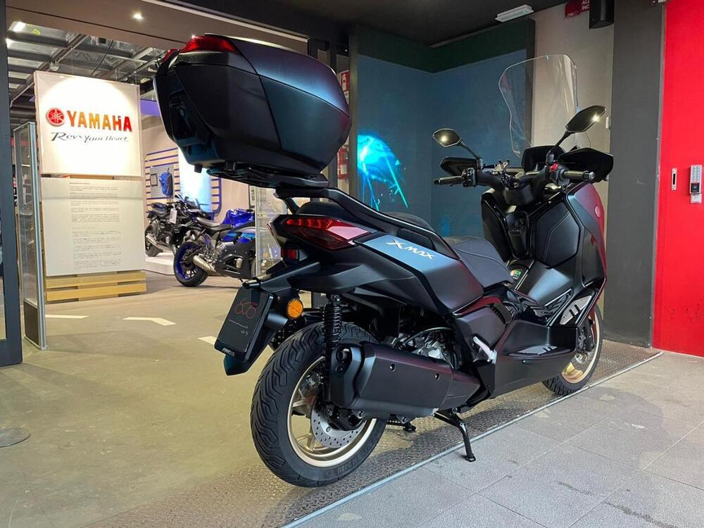 Yamaha X-Max 300 Tech Max (2021 - 24) (3)