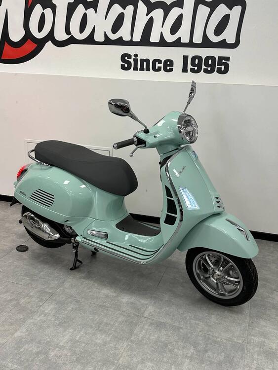 Vespa GTS 300 (2023 - 24) (3)