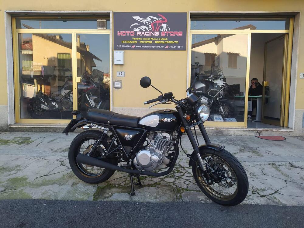 Mash Italia Two Fifty 250 (2017 - 20)