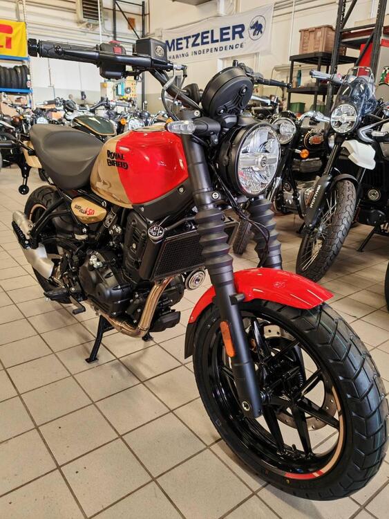 Royal Enfield Guerrilla 450 (2024)