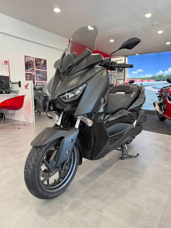 Yamaha X-Max 300 Iron Max (2019 - 20)