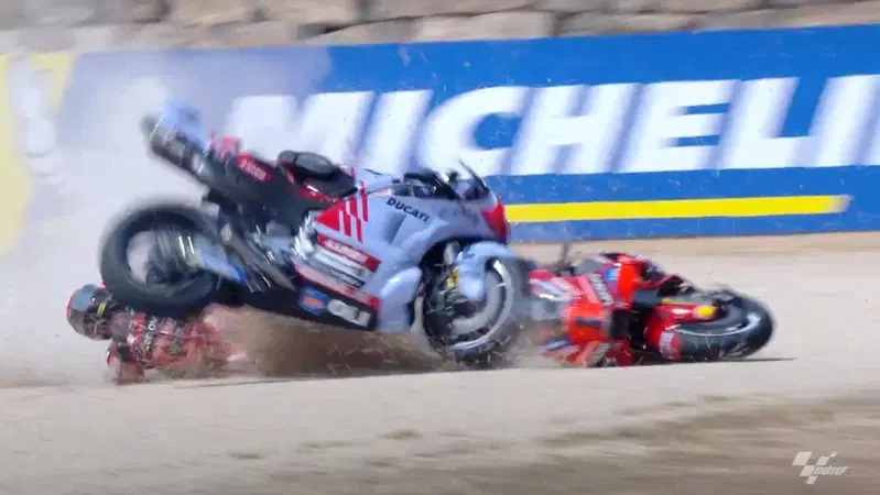 Bagnaia vs Alex Marquez ad Aragon, la caduta di Misano 2, i commenti di Marc Marquez, insomma: i 10 articoli di MotoGP pi&ugrave; letti nel 2024