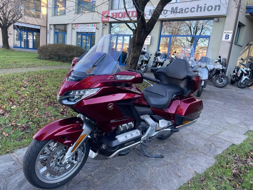 Honda GL 1800 Gold Wing Tour (2018 - 20) (2)