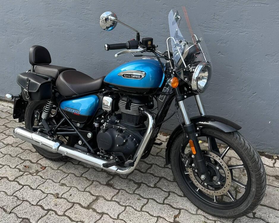 Royal Enfield Meteor 350 Supernova (2021 - 25)