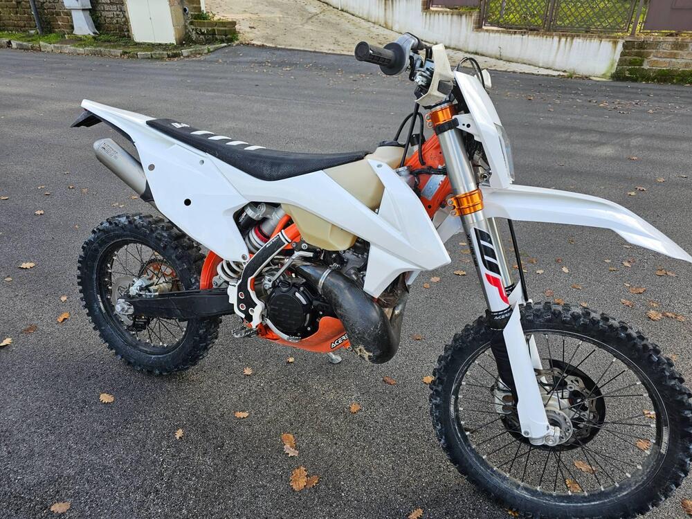 KTM 300 EXC E Six Days TPI (2019) (5)