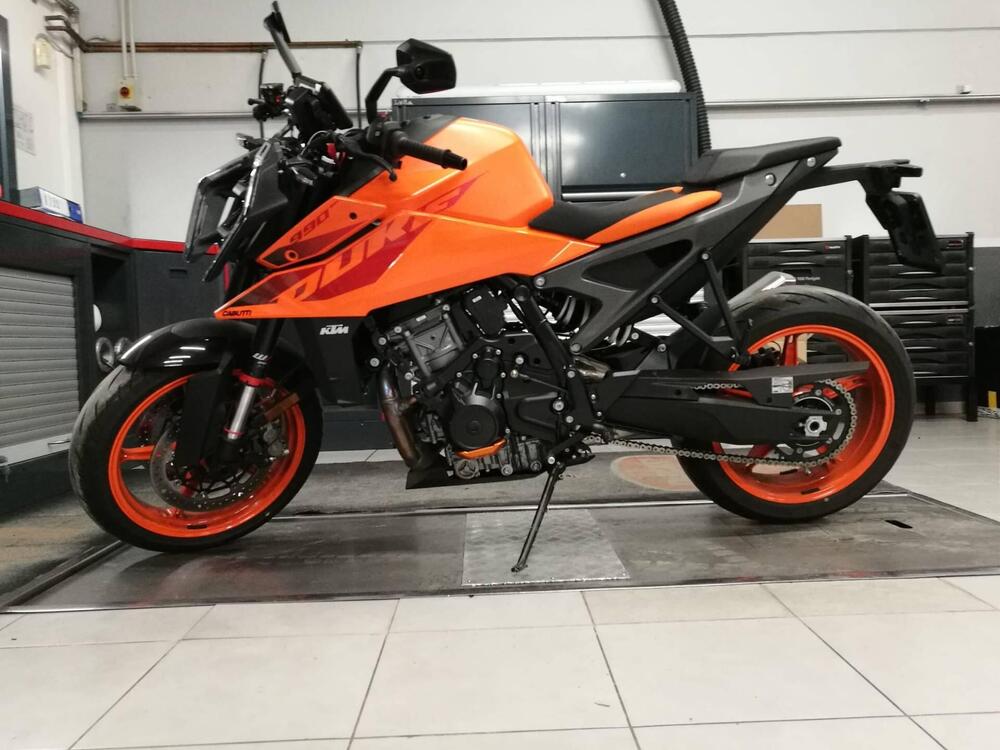 KTM 990 Duke (2024 - 25) (4)