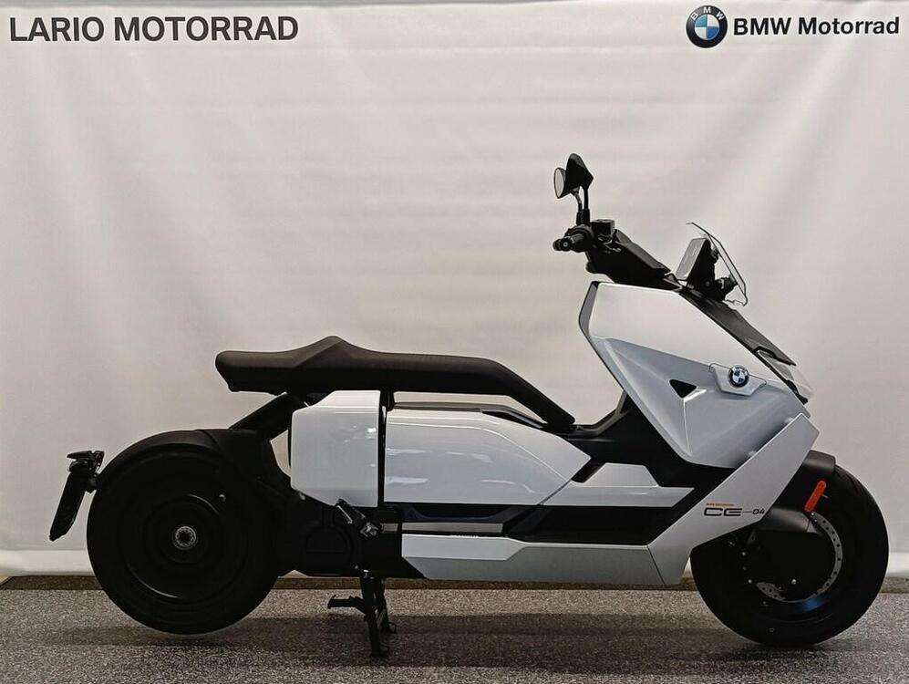 Bmw CE 04 (2021 - 25) (3)