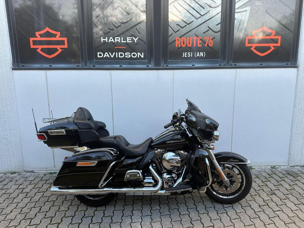 Harley-Davidson 1690 Electra Glide Ultra Limited (2016) - FLHTK