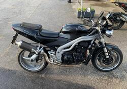 Triumph Speed Triple 955 (2002 - 04) usata