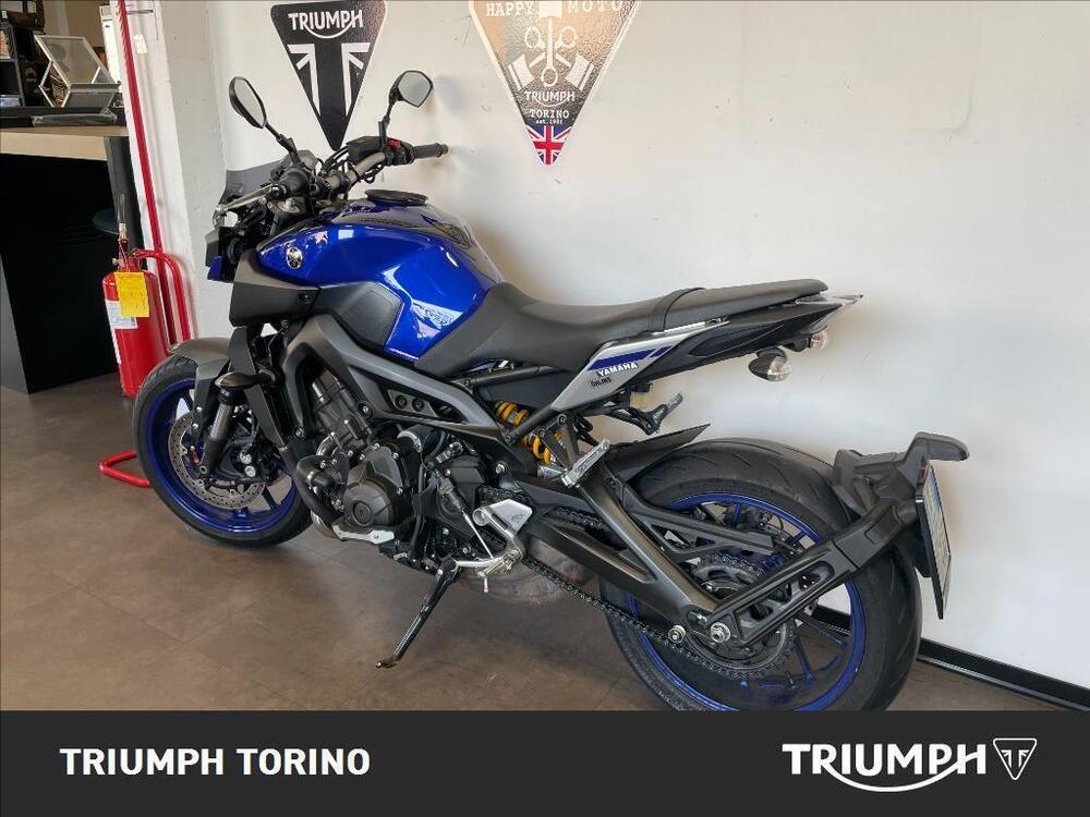 Yamaha MT-09 (2017 - 20) (2)