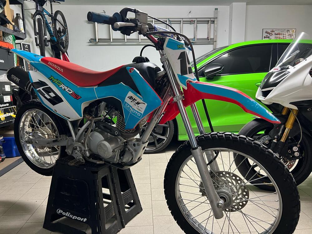 Honda CRF 150 R (2017) (2)