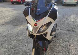 Aprilia SR Max 300 (2011 - 16) usata