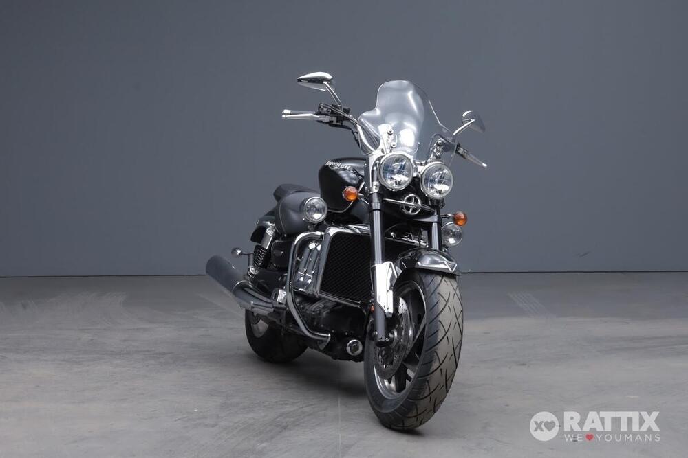 Triumph Rocket 3 Classic (2006 - 11)