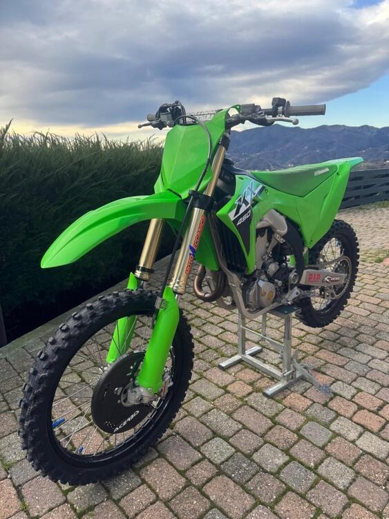 Kawasaki KX 450 (2024)