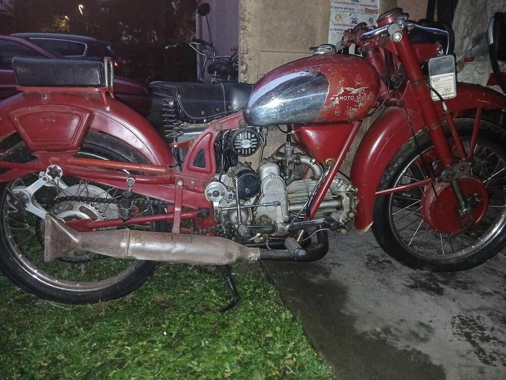 Moto Guzzi Sport 40s (5)