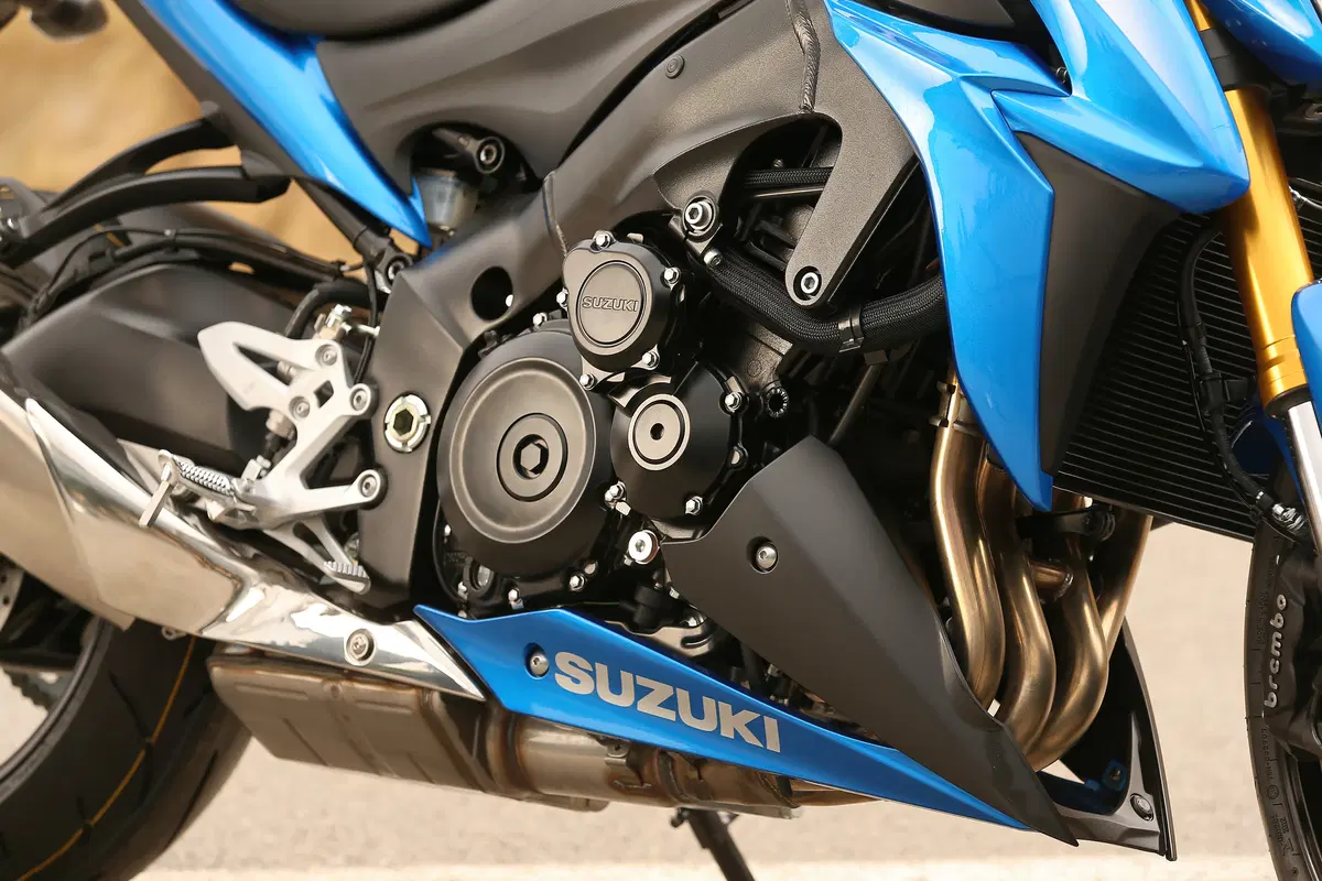 Suzuki GSX-S1000 (18)