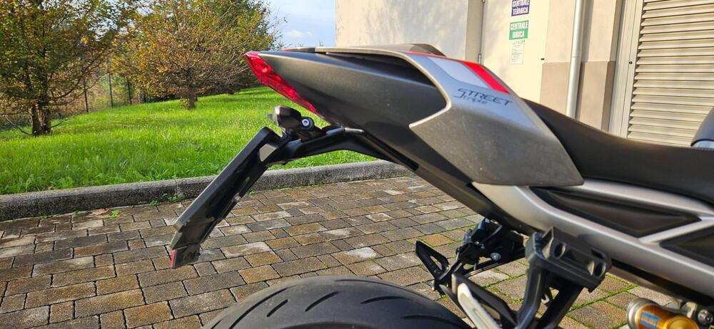 Triumph Street Triple RS (2020 - 22) (3)