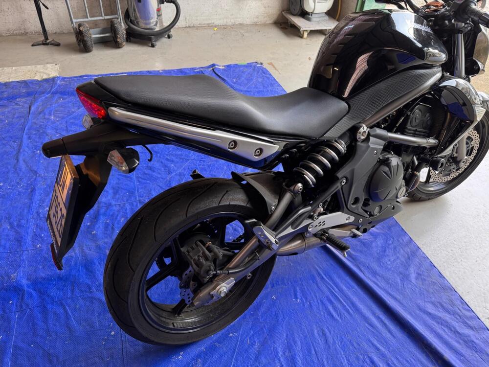 Kawasaki ER-6N (2009 - 11) (2)