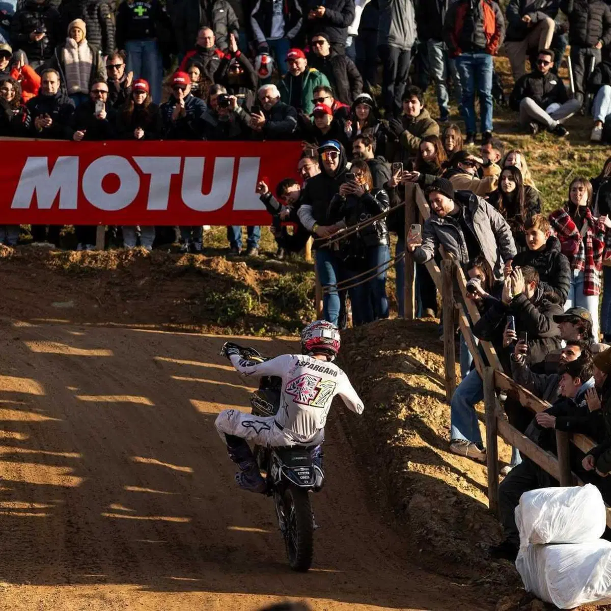 I Campioni della MotoGP a tutto gas al Rocco's Ranch per Valencia. Mamola, Checa, Espargarò, Martin, Acosta e moltri altri [VIDEO E GALLERY] (12)