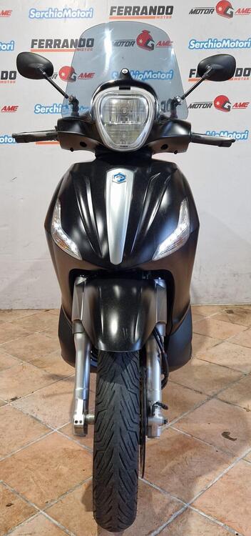 Piaggio Beverly 350 ABS (2016 - 20) (4)