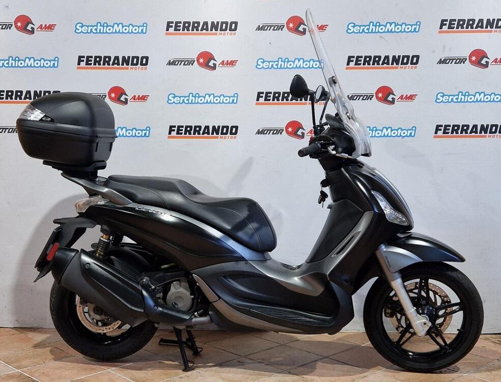 Piaggio Beverly 350 ABS (2016 - 20)