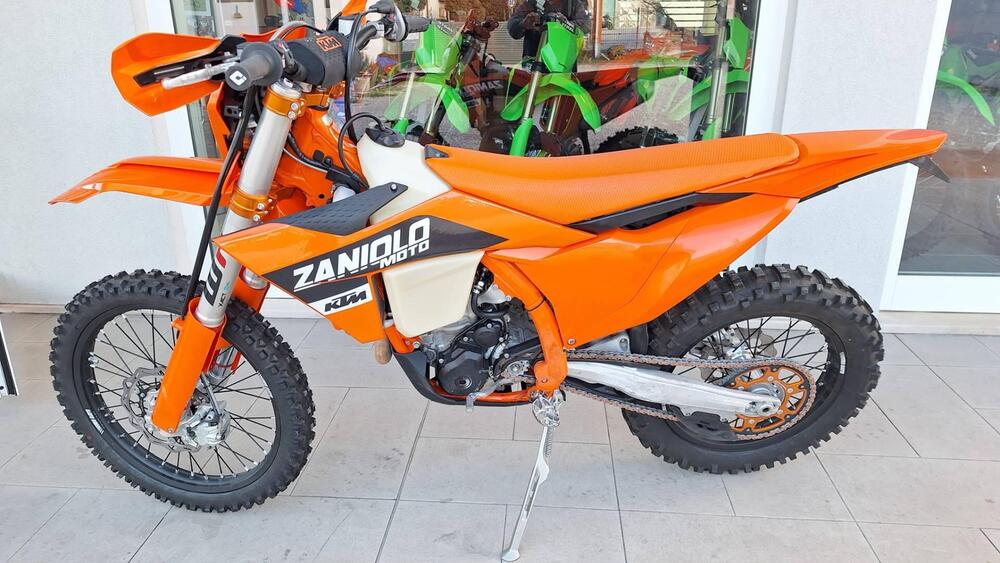 KTM 250 EXC-F Six Days (2024) (5)