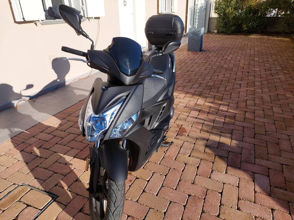 Kymco Agility 125 R16 + (2021 - 25) (3)