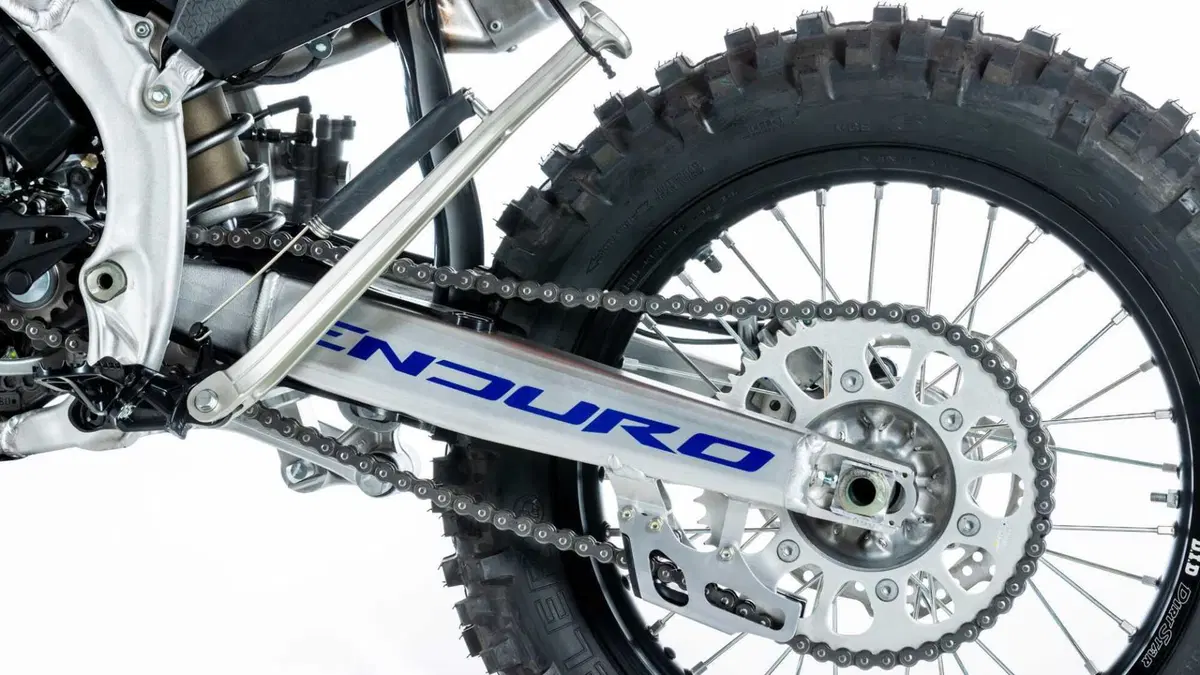 Honda CRF 250RX CRF 250RX Enduro (2025) (9)