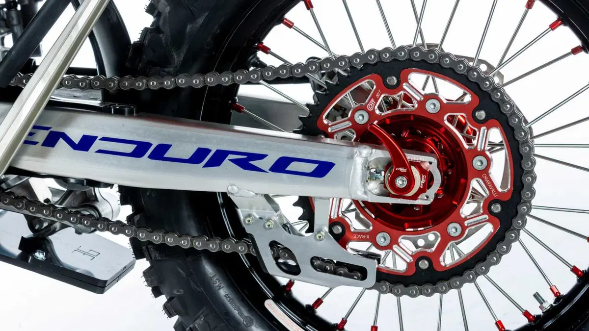 Honda CRF 250RX CRF 250RX Enduro Special (2025) (8)