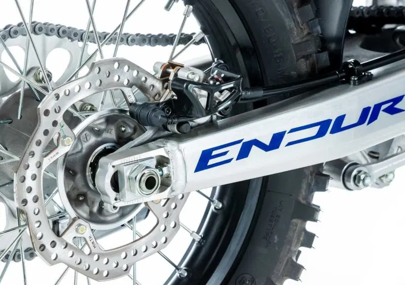 Honda CRF 400RX CRF 400RX Enduro (2025) (10)