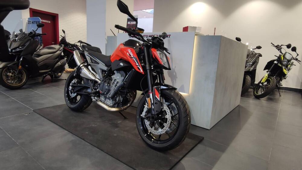 KTM 790 Duke L (2023 - 24) (2)