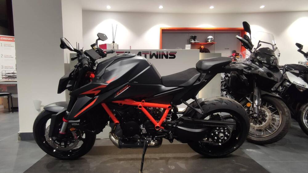 KTM 1390 Super Duke R EVO (2024 - 25) (5)