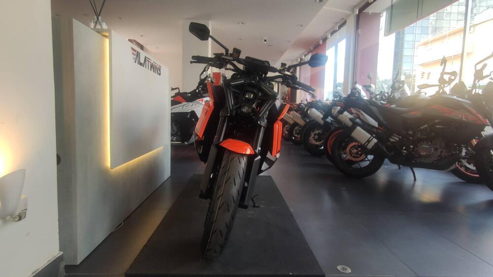 KTM 1390 Super Duke R EVO (2024 - 25) (3)