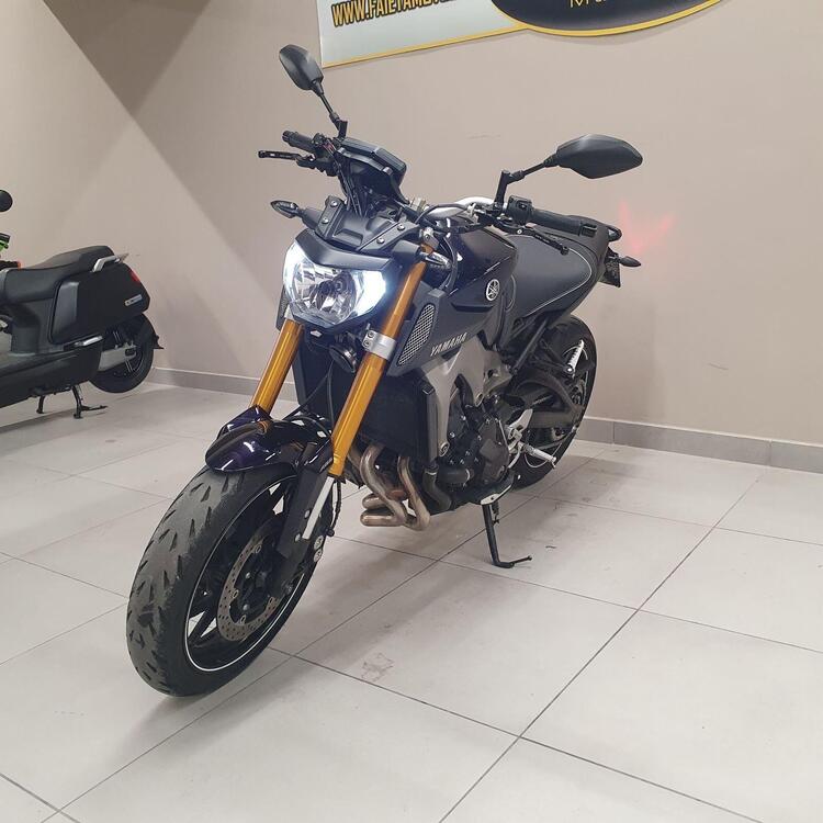 Yamaha MT-09 ABS (2013 - 15)