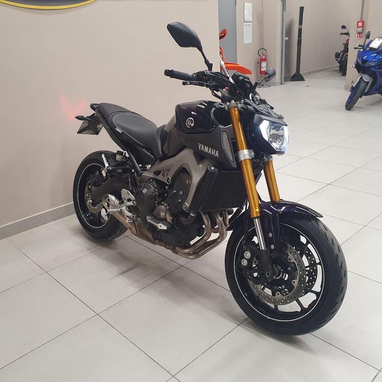 Yamaha MT-09 ABS (2013 - 15) (2)