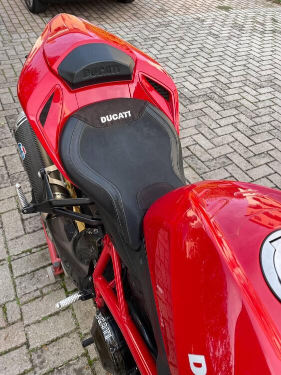 Ducati Streetfighter (2009 - 12) (5)