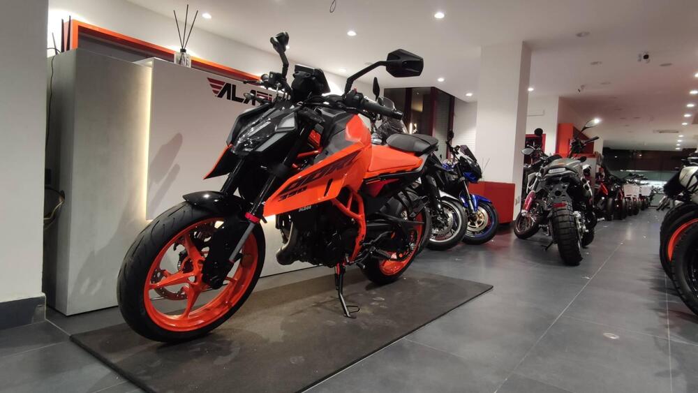 KTM 390 Duke (2024 - 25) (3)