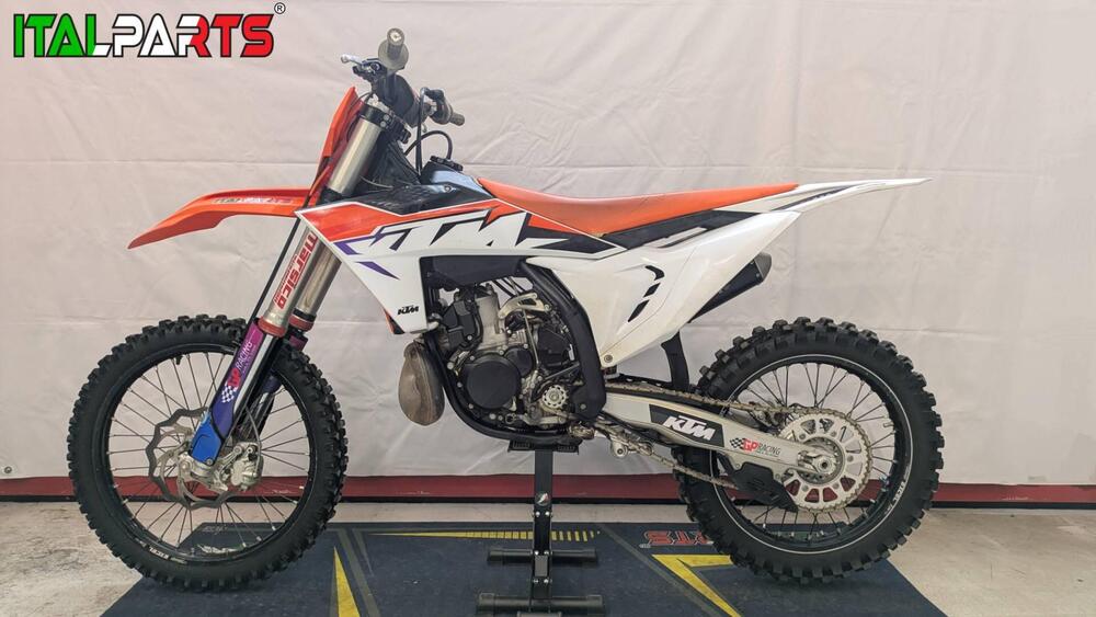 KTM 250 SX (2023) (3)