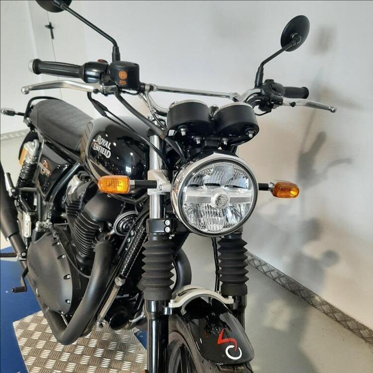 Royal Enfield Interceptor 650 (2021 - 25) (4)