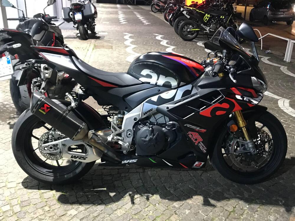 Aprilia RSV4 1100 Factory (2021 - 24)