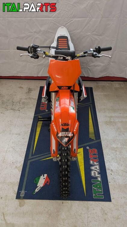 KTM 250 SX-F (2023) (2)