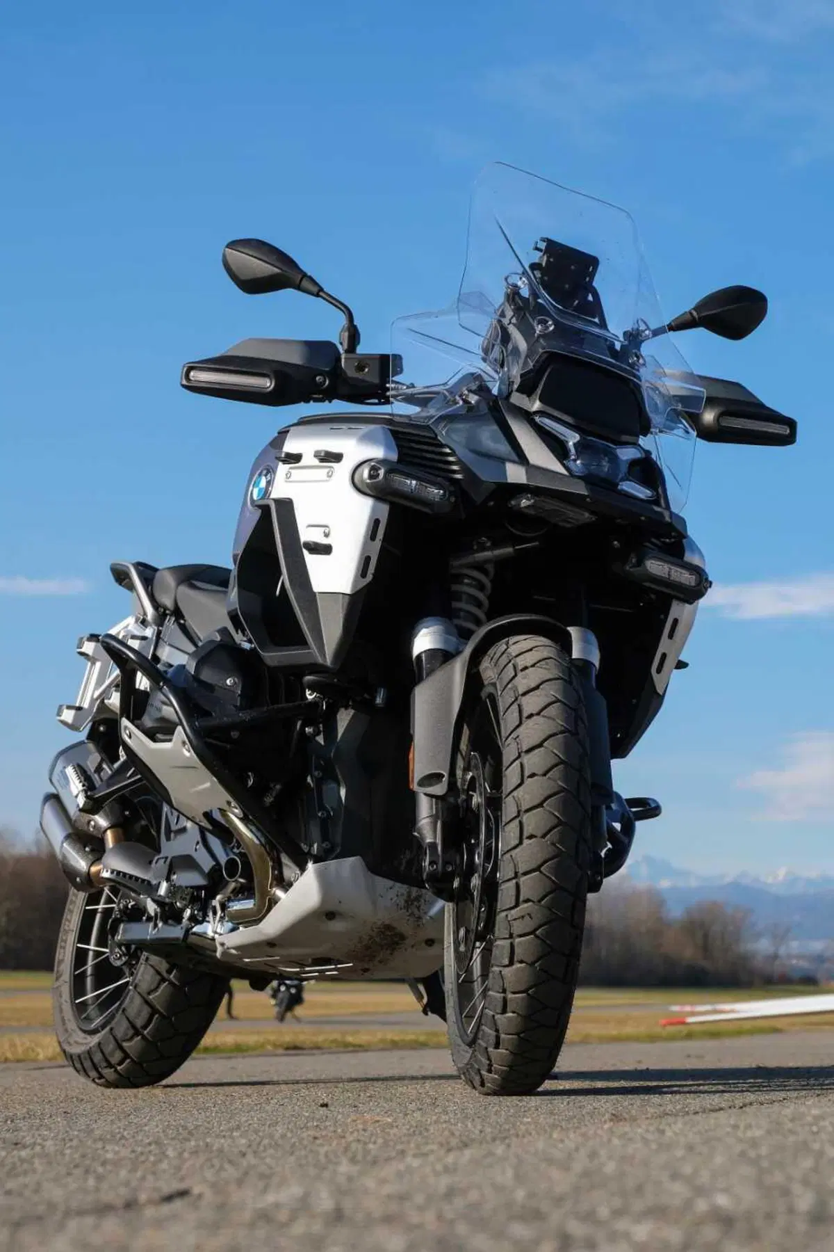 BMW R1300GS Adventure ASA vs BMW R1300GS: la comparativa! Rilevamenti, off-road e strada, il TEST definitivo [VIDEO E GALLERY] (7)