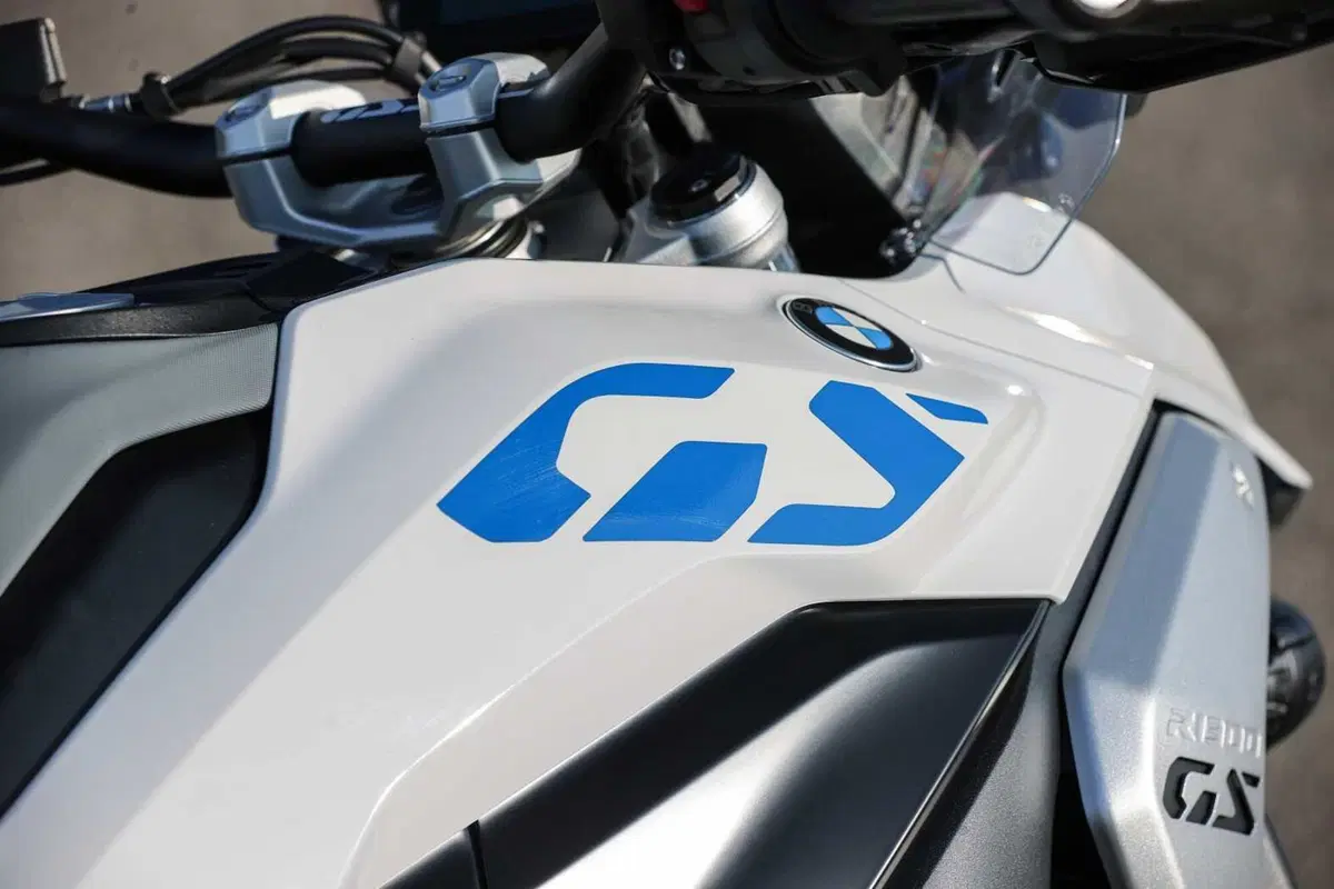 BMW R1300GS Adventure ASA vs BMW R1300GS: la comparativa! Rilevamenti, off-road e strada, il TEST definitivo [VIDEO E GALLERY] (46)